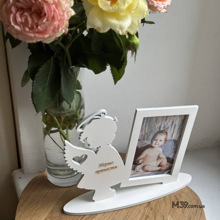 Подарунок для Дядька - Фоторамка "Янглятко Дівчинка" з Гравіюванням