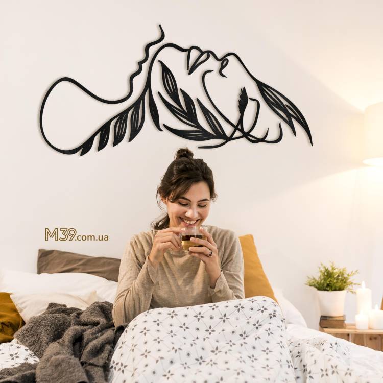 Декоративне панно картина на стіну Дівчина