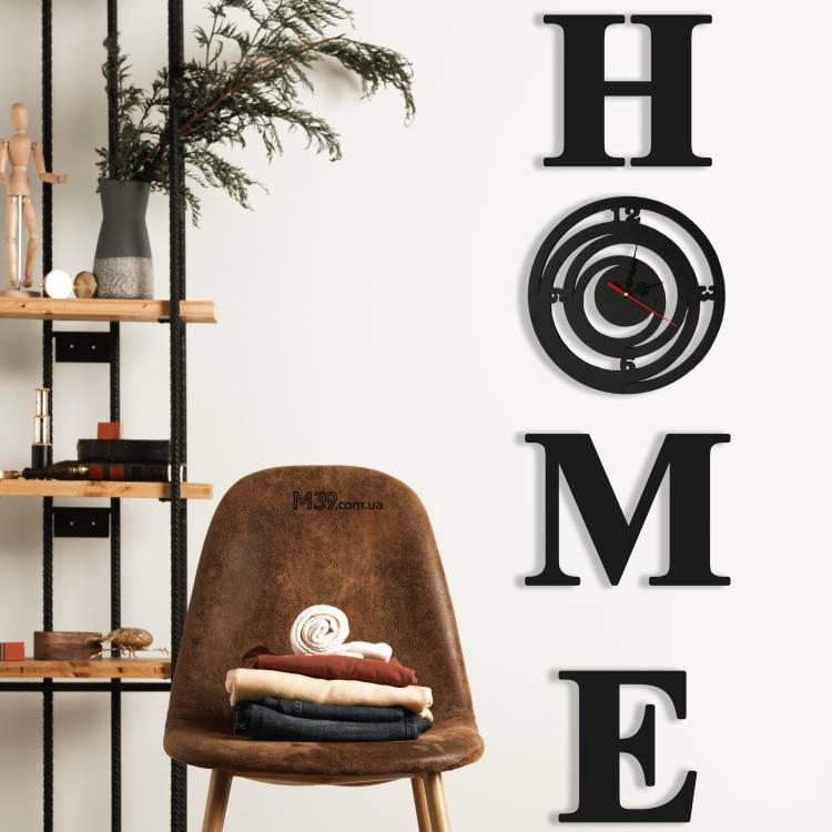 Надпись Home с часами