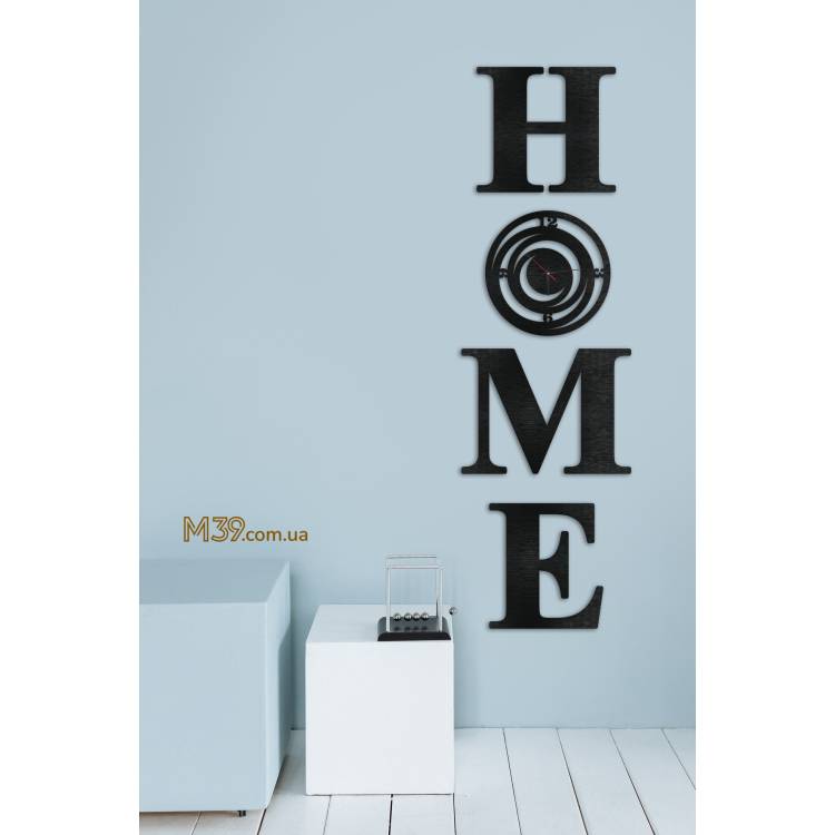 Надпись Home с часами