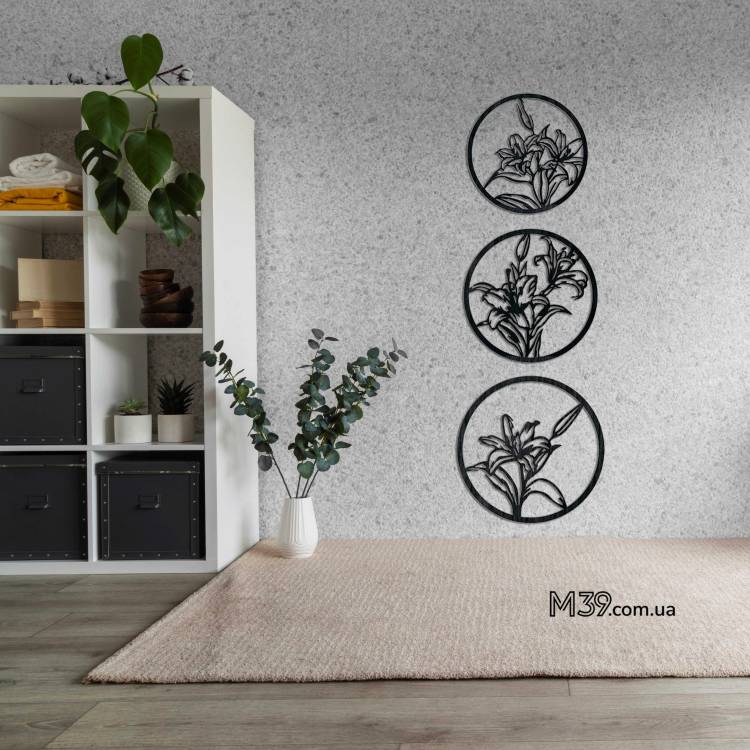 Деревянное декоративное панно Лилии з 3 частей