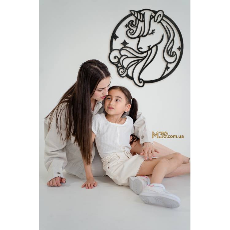 Декоративне панно в дитячу Єдиноріг