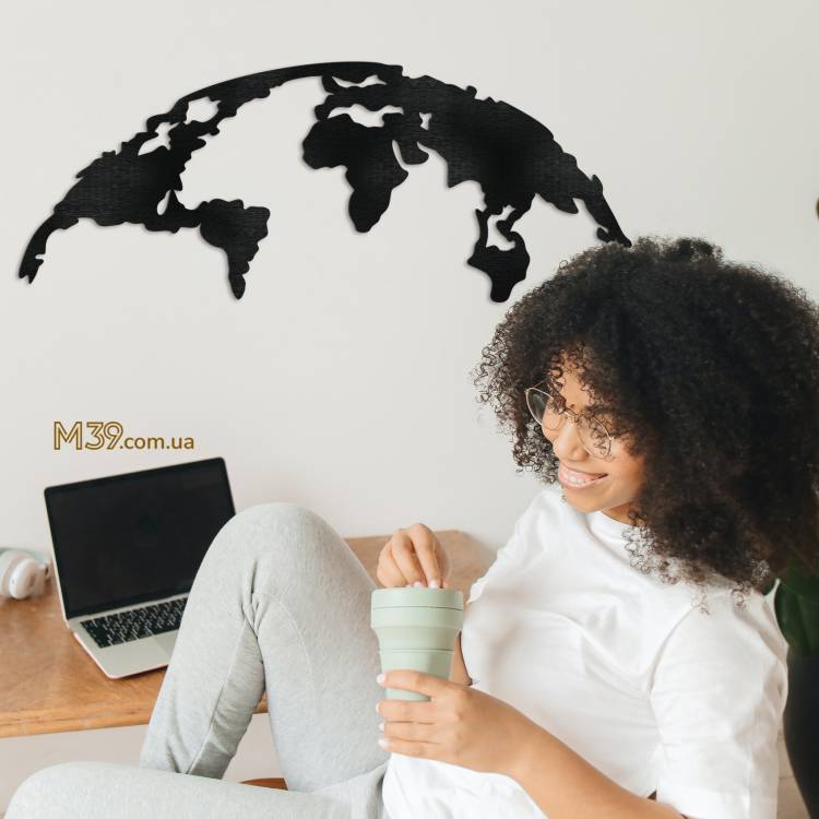 Деревянное декоративное панно Весь мир