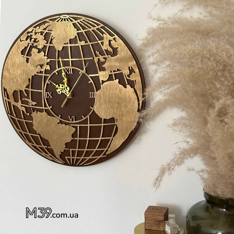 Подарунок залізничнику: дерев’яний лофт-годинник «Карта світу»