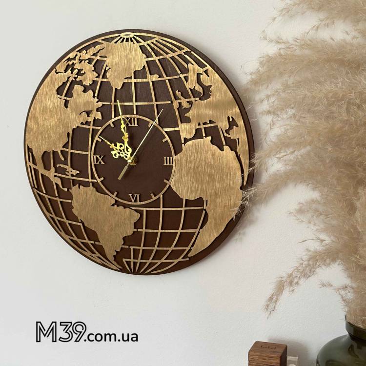 Подарунок залізничнику: дерев’яний лофт-годинник «Карта світу»