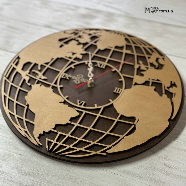 Подарунок залізничнику: дерев’яний лофт-годинник «Карта світу»