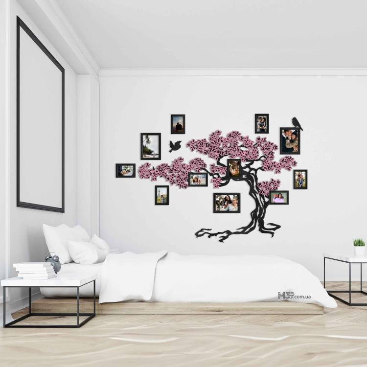 Декор в спальню на стену - семейное дерево "Сакура", композиция из фоторамок