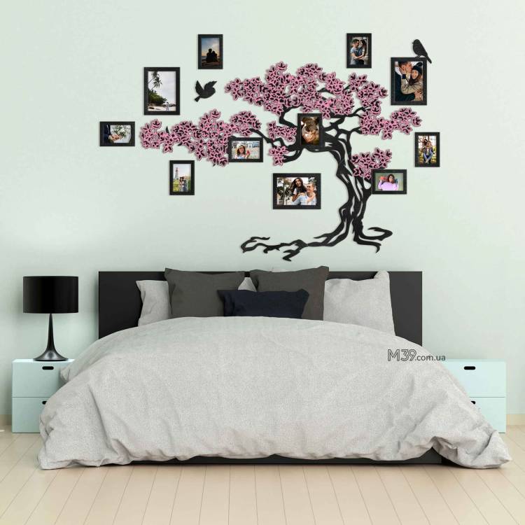 Декор в спальню на стену - семейное дерево "Сакура", композиция из фоторамок