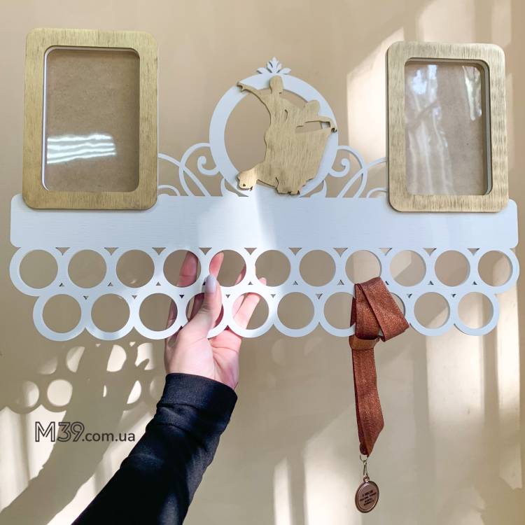 Медальница из дерева бальные танцы с рамками для фото m39.com.ua Медальница из дерева бальные танцы с рамками для фото