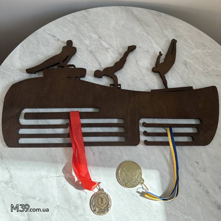 Медальница из дерева легкая атлетика
