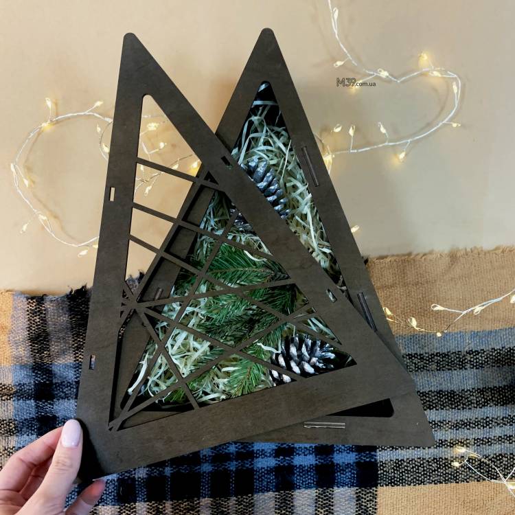 Коробка Трикутна Новорічна Подарункова Геометрична