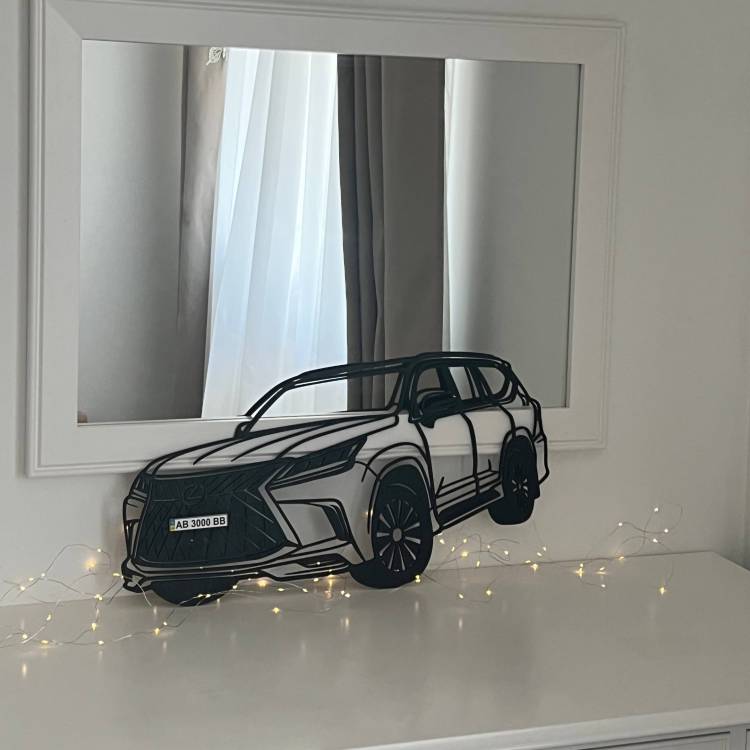 Дерев’яне Панно Автомобіля на Замовлення – Унікальний Автодекор для Інтер’єру