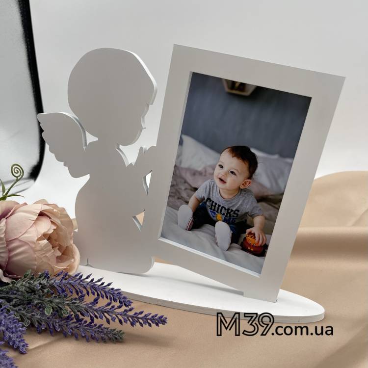 Фоторамка Ангелочек Мальчик, который молится