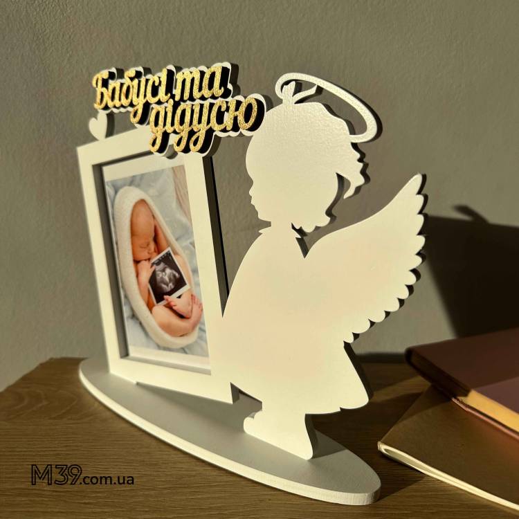 Подарок бабушке и дедушке - Фоторамка "Ангелочек Девочка" m39.com.ua Подарок бабушке и дедушке - Фоторамка "Ангелочек Девочка"