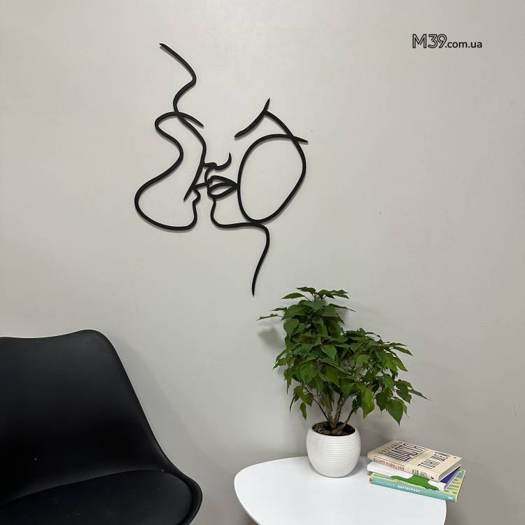 Декоративне романтичне панно картина на стіну Поцілунок