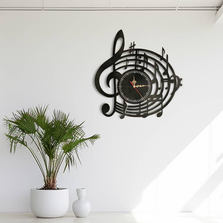 Настінний Годинник з Дерева — Оригінальний Подарунок до Дня Працівника Радіо