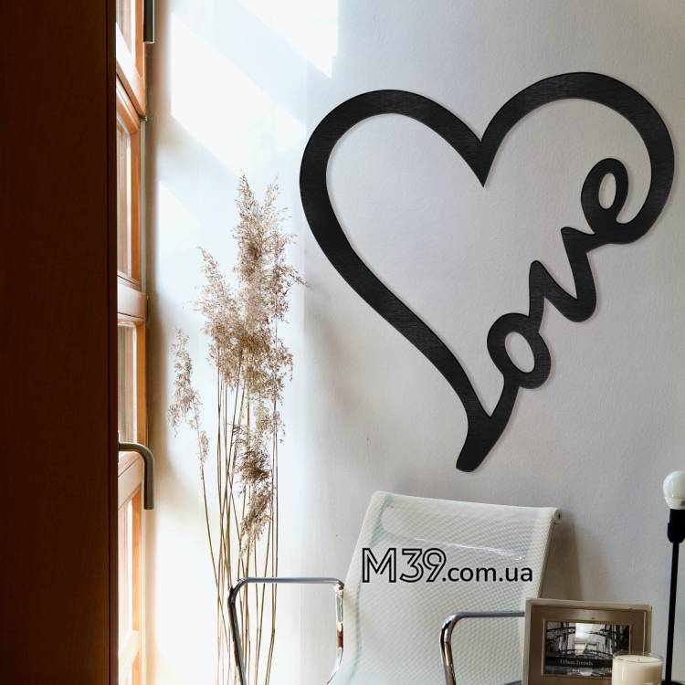 Декоративное деревянное панно Сердце Love