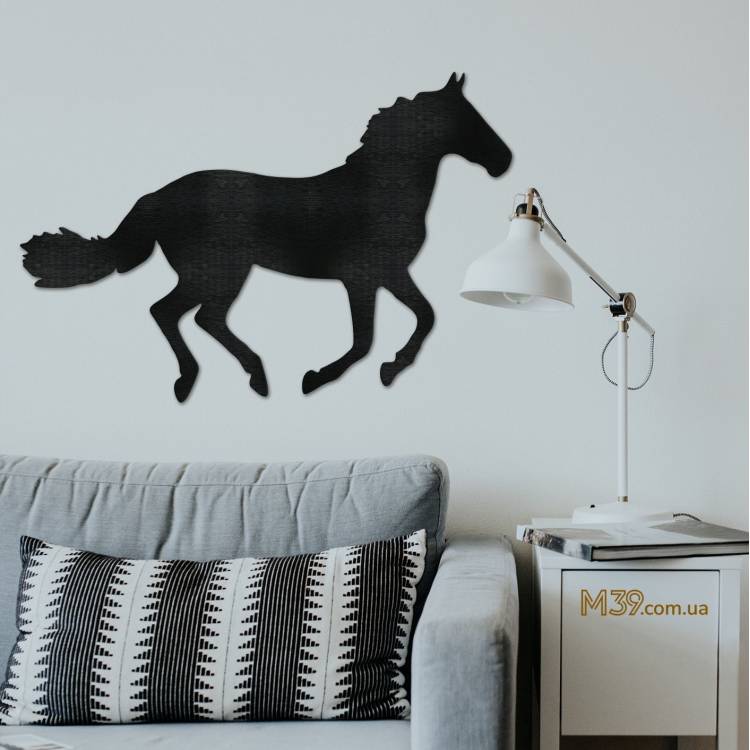 Декор на стіну з дерева - Декоративне панно "Кінь Мустанг", 3D картина з дерева