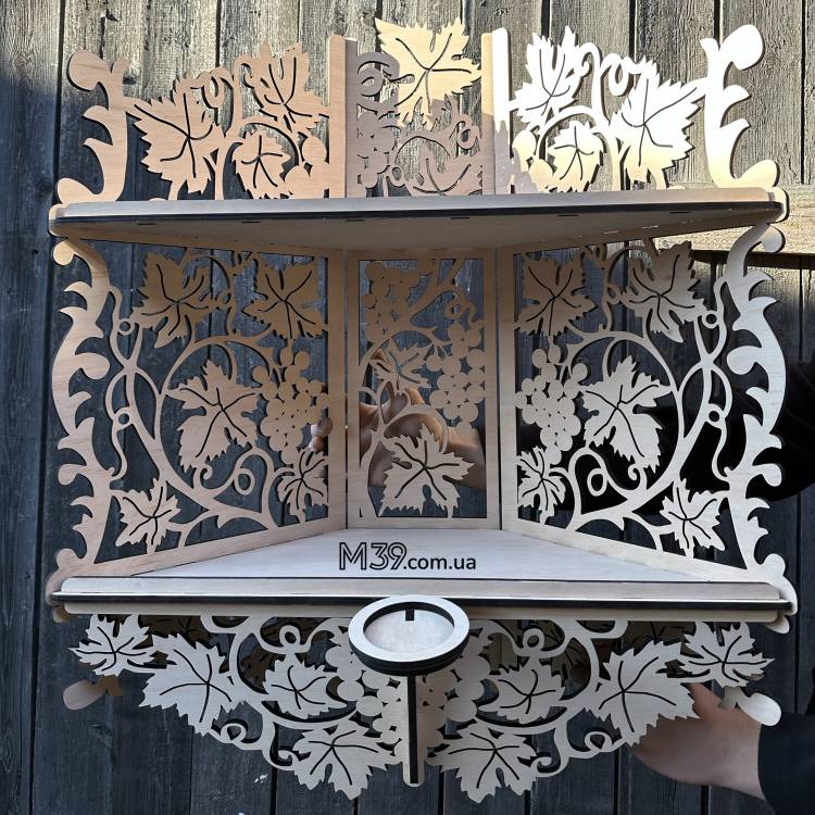 Поличка для ікон. Іконостас домашній кутовий з виноградом і лампадкою