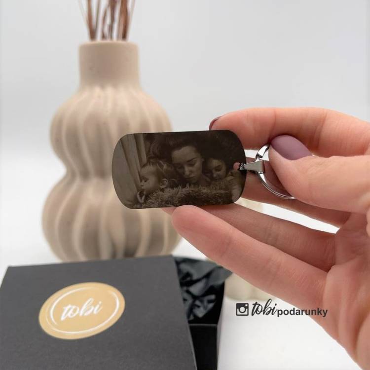 Жетон з гравіюванням по фото