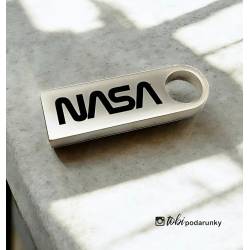 Флешка з гравіруванням для подарунка NASA 32 GB
