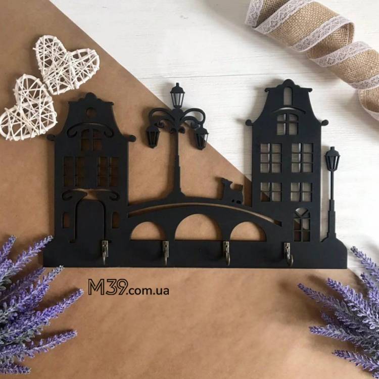 Ключница "Домики" из дерева настенная