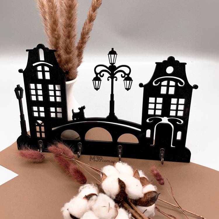 Ключница "Домики" из дерева настенная