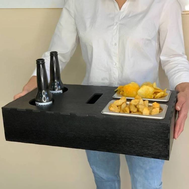 Подарок шефу, поднос-органайзер с гравировкой логотипа фирмы