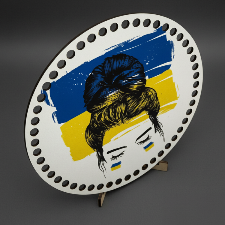 Кругле Денце з Малюнком для Сумочки або Кошика "Дівчина з прапором" m39.com.ua Кругле Денце з Малюнком для Сумочки або Кошика "Дівчина з прапором"