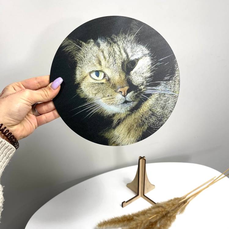 Декор для дома с фото — фотокуб на деревянной подставке