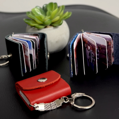 Шкіряний брелок з фото-спогадами — фотобрелок мініальбом 10–14 фото m39.com.ua Шкіряний брелок з фото-спогадами — фотобрелок мініальбом 10–14 фото