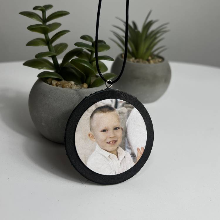 Автомобільна підвіска з індивідуальним фото друком ваших дітей