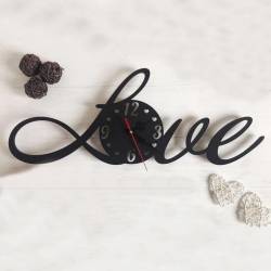 Часы Love