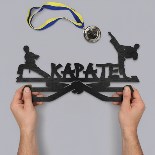 Медальниця з дерева карате, бойові мистецтва