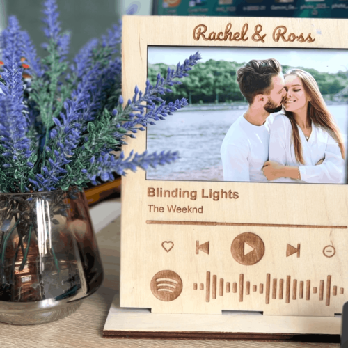 Рамка Spotify з вашим фото — персоналізований подарунок з улюбленою піснею m39.com.ua Рамка Spotify з вашим фото — персоналізований подарунок з улюбленою піснею