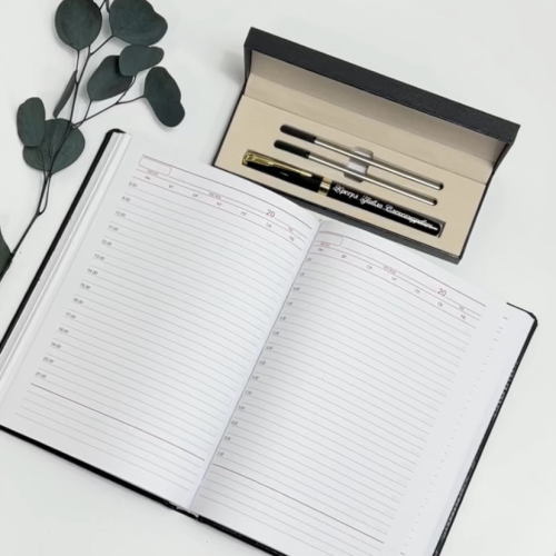 Іменний блокнот з лого і ручка з гравіюванням для керівника, начальника