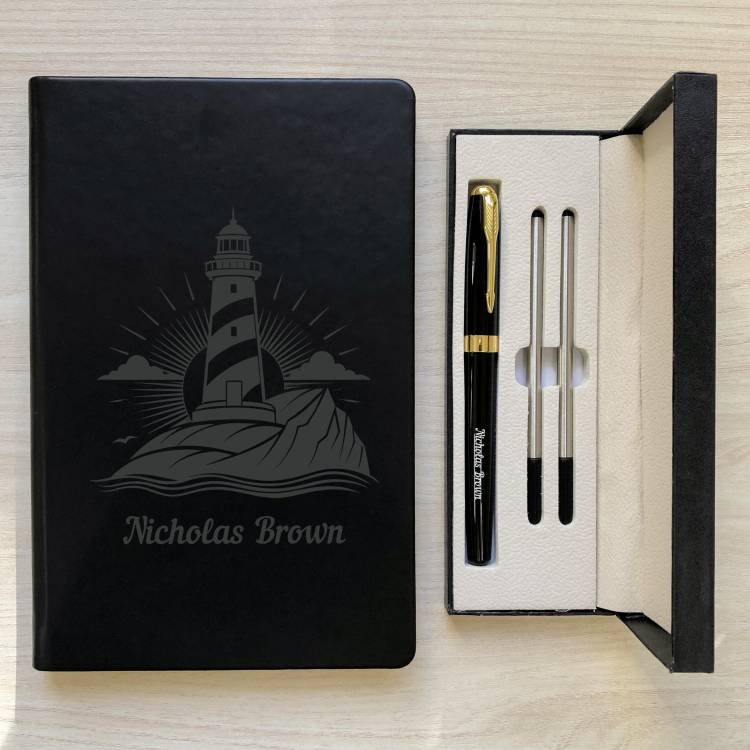 Подарунковий комплект для чоловіка з персоналізацією — блокнот, ручка, браслет, ремінь