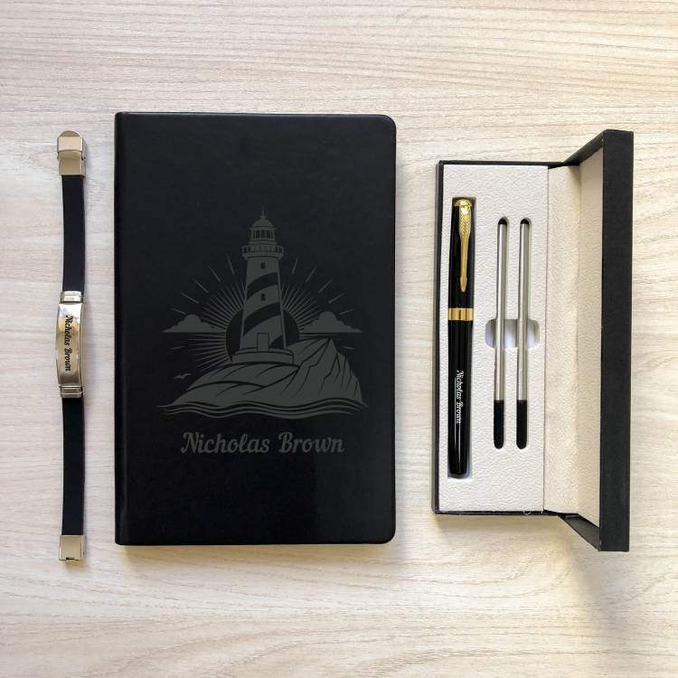 Подарунковий комплект для чоловіка з персоналізацією — блокнот, ручка, браслет, ремінь