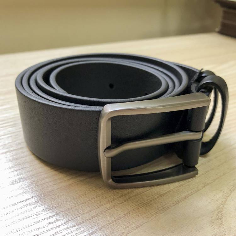 Подарунковий комплект для чоловіка з персоналізацією — блокнот, ручка, браслет, ремінь