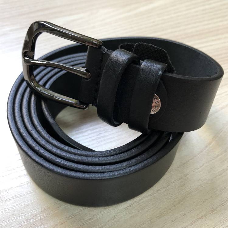 Ідеальний подарунок для лікаря-жінки — набір з аксесуарів і гравіюванням