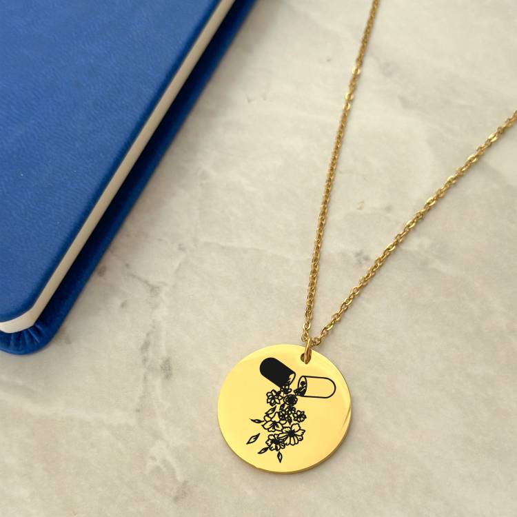 Ідеальний подарунок для лікаря-жінки — набір з аксесуарів і гравіюванням