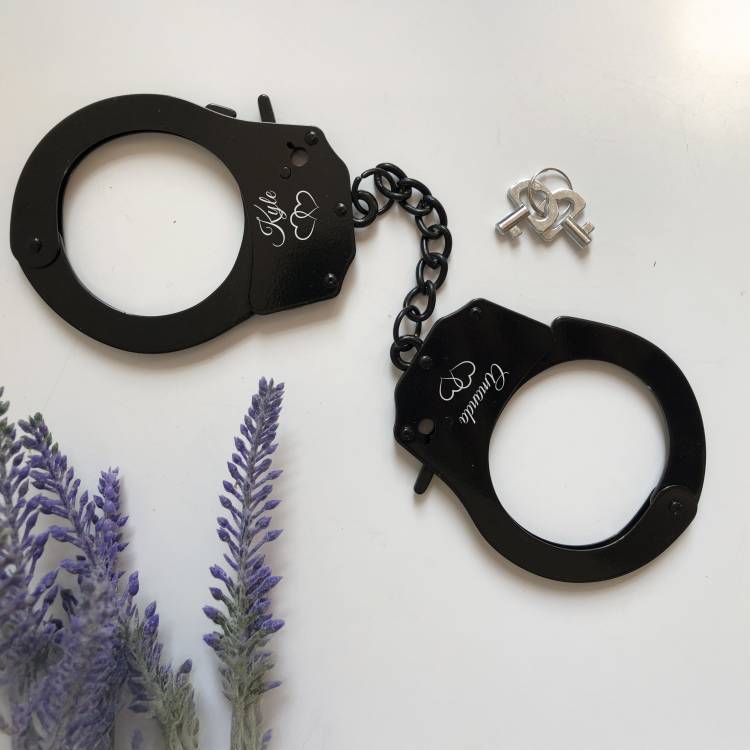 Ідеальний Подарунок для Пари – Стильний Набір з Іменним Гравіюванням m39.com.ua Ідеальний Подарунок для Пари – Стильний Набір з Іменним Гравіюванням