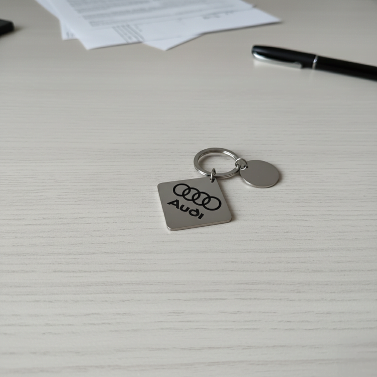 Брелок для ключів Audi m39.com.ua Брелок для ключів Audi