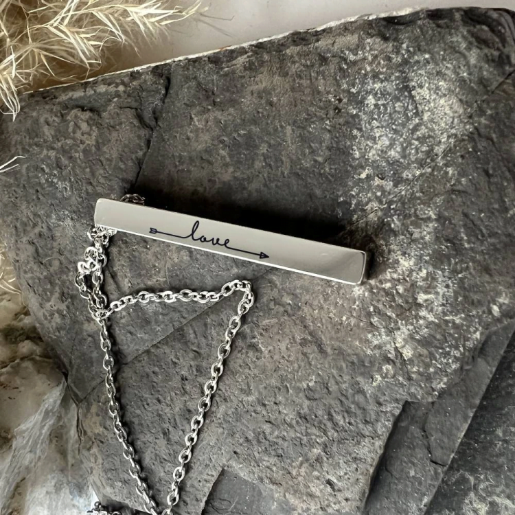 Милый подарок Девушки украшение столбик с цепочкой с персонализированной гравировкой