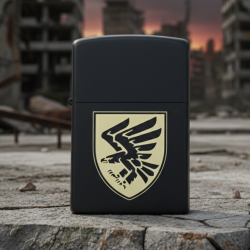 Приємний подарунок коханому - Запальничка з гравіюванням емблеми