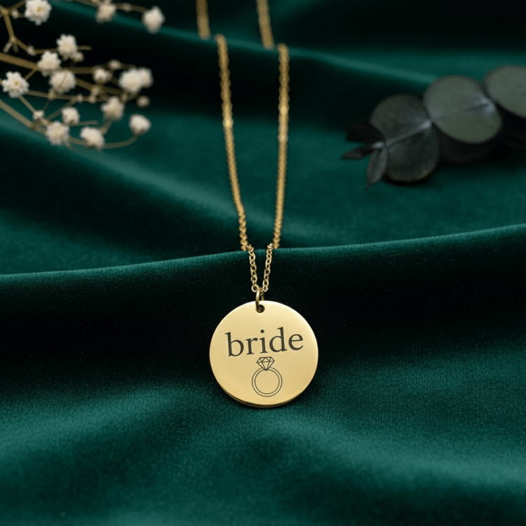 Ідеальний подарунок нареченій на дівич-вечір — підвіска з гравіюванням 