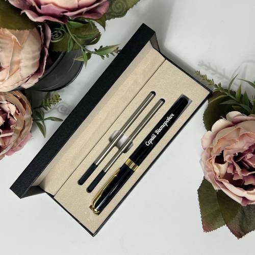 Стильний подарунок — ручка з персоналізованим гравіюванням (ім’я/ініціали/дата)