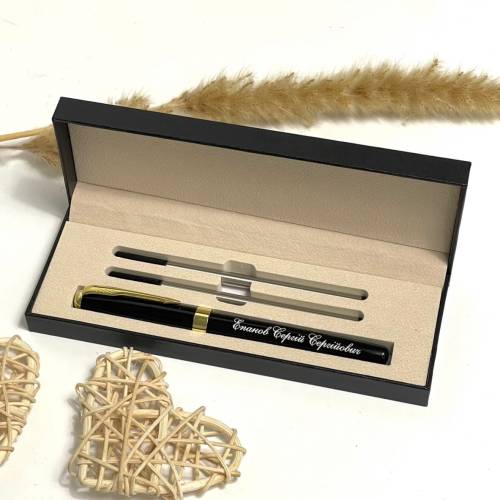 Подарок учительнице, подарок учителю — ручка с индивидуальной гравировкой, 8 Марта, Женский день m39.com.ua Подарок учительнице, подарок учителю — ручка с индивидуальной гравировкой, 8 Марта, Женский день