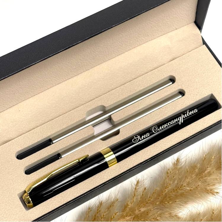 Персоналізований подарунок — ручка з гравіюванням (ім’я/ініціали/дата) m39.com.ua Персоналізований подарунок — ручка з гравіюванням (ім’я/ініціали/дата)