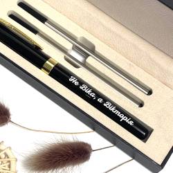 Іменний подарунок з гумором для подруги — ручка з гравіюванням (ім’я/ініціали/дата/фраза)